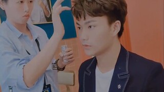 断更一年，牧童去做什么了？