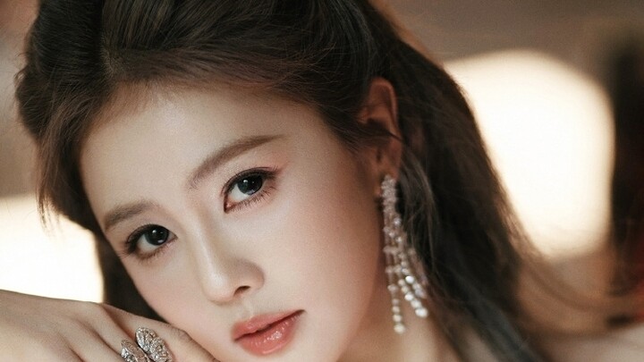 Ranking 100 Mainland Female Stars by Their Beauty Evolution, Episode 5: Bai Lu