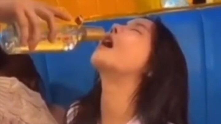 I can't be a photographer, because I'm afraid I'll die laughing!