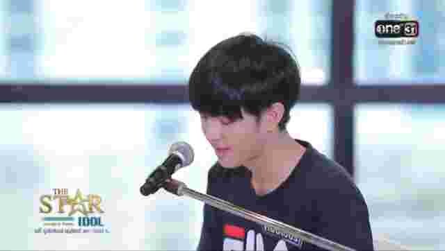 รอเชียร์อยู่ทางนี้นะครับ