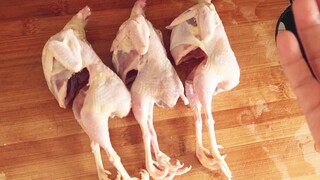 【Persimmon Mushroom】The male quails were pecking at each other and getting hurt—I felt so heartbroke