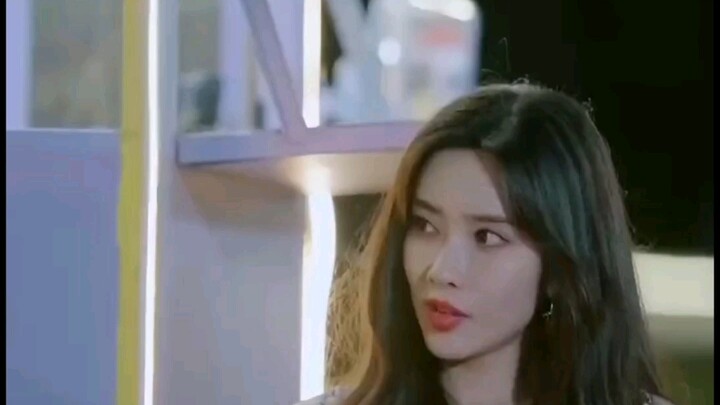 منغ تسي يي مثل شمس صغيرة، وتشو يي وي مثل أب عجوز، ووانغ تشوان جون يريد فقط أن يشاهد المشهد بسعادة.