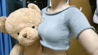 No Money for Clothes, So She Stripped the Bear's Clothes: Fitting!