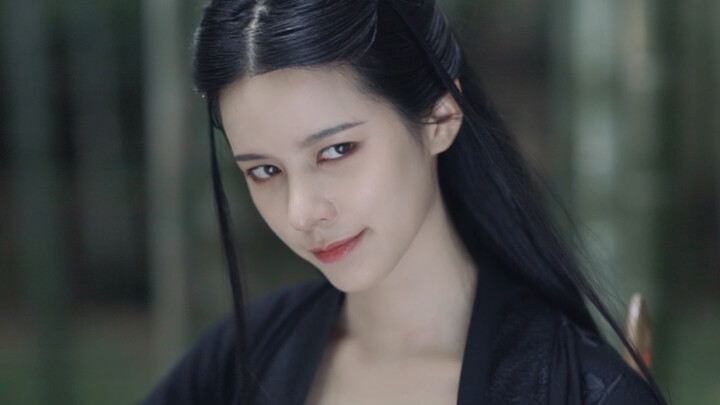 “Người trên đời này ai cũng chẳng coi ra gì, nhưng lại không có cách nào với cái đứa mít ướt như cậu