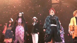 [Teks] Kimetsu no Yaiba Stage Dimainkan