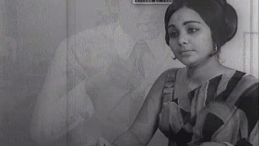 Seemabaddha - Company Limited (1971) Bengali movie