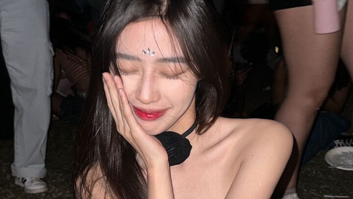 วิดีโอบล็อกการเรียนต่ออเมริกาที่เทศกาลดนตรี Coachella 🪩 ถ่ายสด Blackpink! ได้เจอ The Weeknd และ เจย์