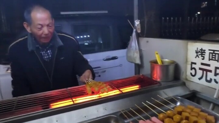 袁爷爷走了，又好像从未远去