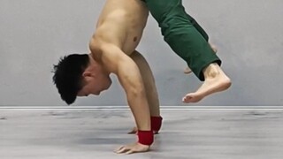 Dạy cách mút eo hip-hop là một kỹ năng cơ bản quan trọng của việc ném gỗ và rèn luyện thể lực trong 