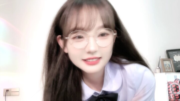 Nữ sinh dễ thương quá