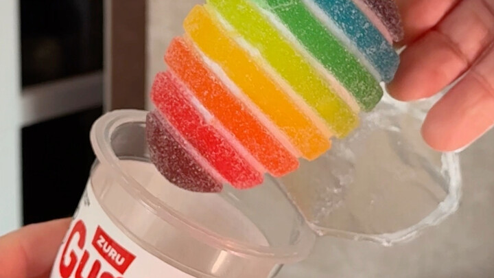 เดินผ่านแล้วเจอขนมแปลกๆ!