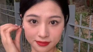 Thật ra tôi không thích ăn hàng rong chút nào