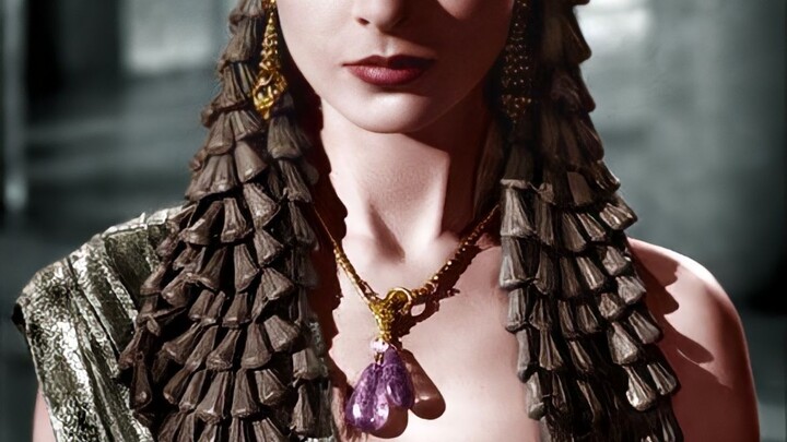 Sculptural beauty - Vivien Leigh