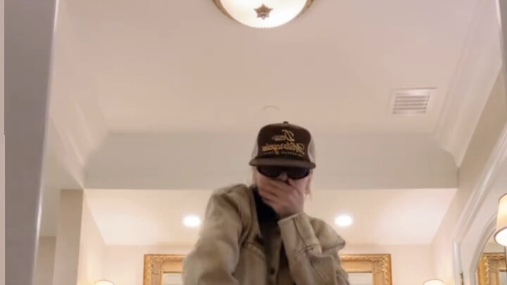 Badalee posted a new Reels video for the "SAD GIRLZ LUV MONEY" Challenge 💦💸❤️‍🔥✨