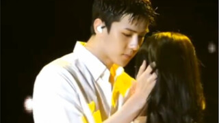 “พวกเราในปี 54 จำเป็นต้องมีทักษะในการสบตาและแสดงอารมณ์”