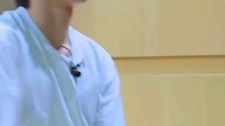 Khí chất随性 lười biếng của Tống Á Hiên chính là tuyệt nhất