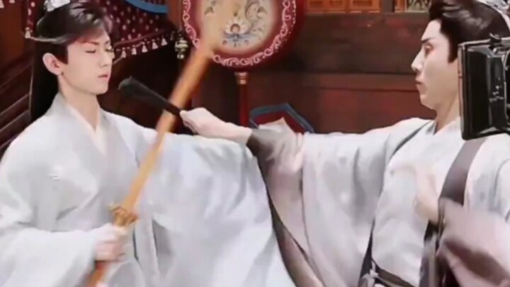 Đánh nhau cuối cùng cũng không còn là tạo dáng nữa, chỉ có anh ấy mới có thể quay phim tiên hiệp như
