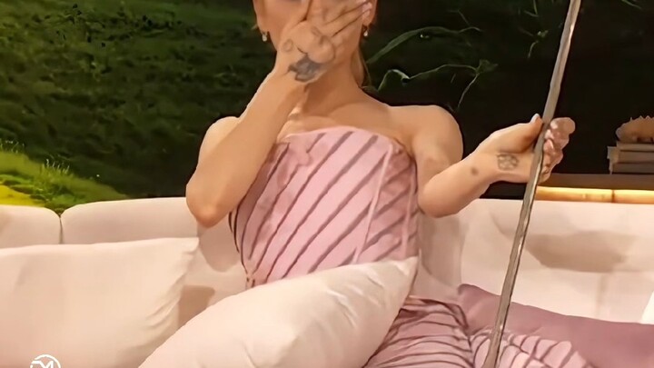 A妹真的是妥妥的小品天后！