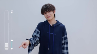 【Vương Thần Nghệ】Đấu trực tuyến! Thần Nghệ nhảy "điệu nhảy cây lau nhà" cực ngầu! Vlog Vương Thần Ng