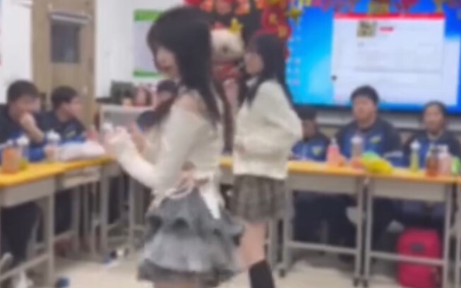 The "God" of the school's cultural evening