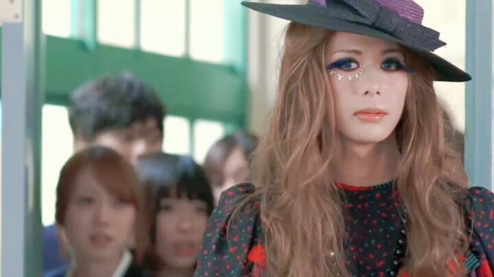 [Screen licking] Ultraman Mebius (Hibino Mirai) in women's clothing - cute and elegant cat