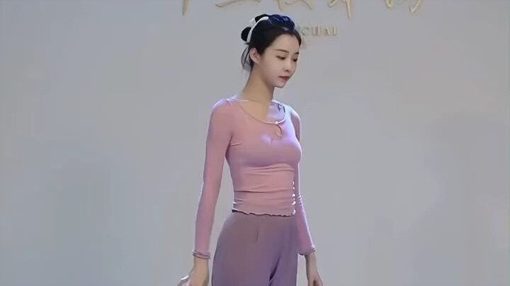 “หิมะตกทุกปี หิมะตกทุกปี อย่างช้าๆ”
