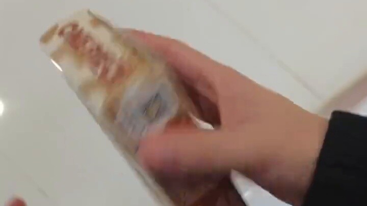 【Permintaan undian buta】Makan anggota kru secara acak hari ini