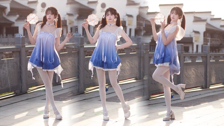 Dingin tambah stoking~ Kelinci putih imut dan lembut 🌕 Menjemput bulan dari jauh 🌕