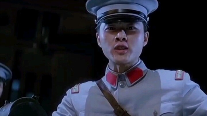 Putra Jenderal Zhejiang, Lu Xiaojia, memaksa Huang Jinrong berlutut, membuat marah tiga tokoh terkem