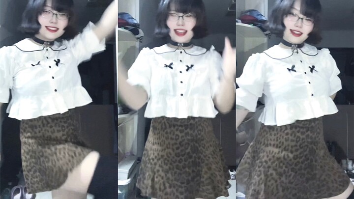 Tell Me New Jeans Haerin Cat Hit the Heart
