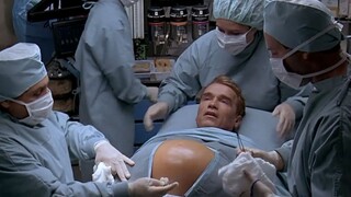 Pemuda itu terobsesi dengan penelitian ilmiah dan menggunakan tubuhnya sendiri untuk eksperimen. Sep