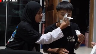 Bữa cơm ngon nhất từ khi Đạt Villa qua Indonesia