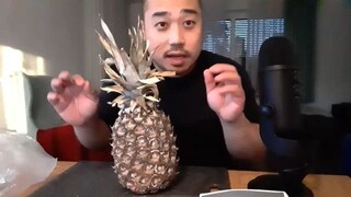 ASMR Eating Sweet & Juicy Pineapple🍍+ Plate Lick (Eating Sounds & Cutting Sounds)