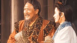 功成名就之后，最痛快之事莫过于衣锦还乡了吧