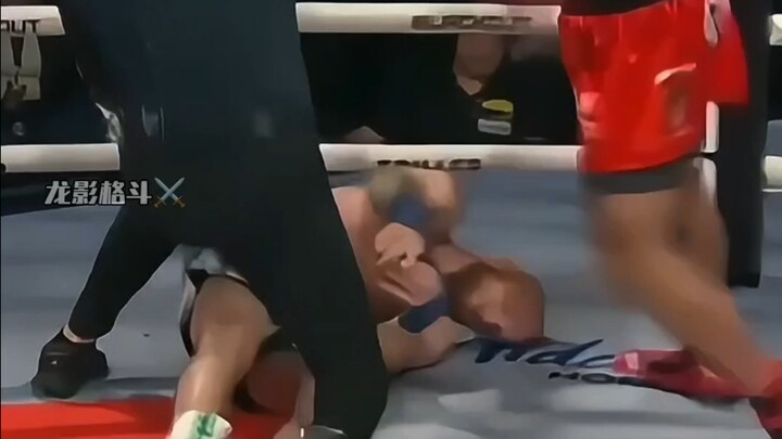 A socially anxious, fight-averse fighter during a match...