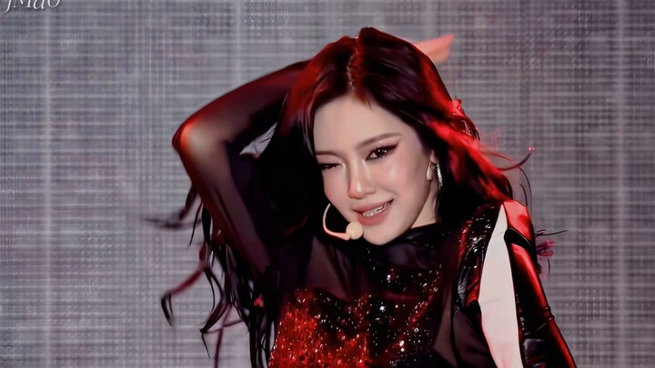 【4K 60 khung hình/giây】Đã đến lúc tung chiêu! aespa – “Switchblade” tại concert Seoul thuộc tour diễ