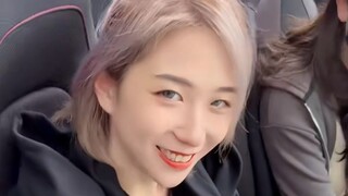 Apakah kalian berdua memikirkan saya saat pacaran? #Menggoda