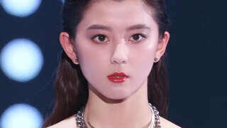 The cute and sexy pure desire lady took the lead in the Tokyo Fashion Show TGC, which conforms to th