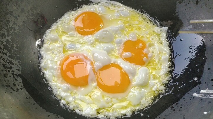 Back in the day, only the richest man in the village could afford to eat so many fried eggs.