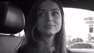 👩🏻‍🦰: "Wait a minute in your car..." 👱🏻‍♂️: i drive