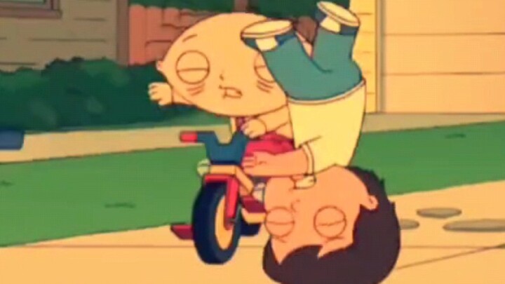 When Jiaozi gets drunk and rides a tricycle