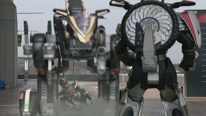 The Movie King's Sidecar Smasher VS Takuya's Mobile Pegasus #Kamen Rider 555 Episode 15 Battle