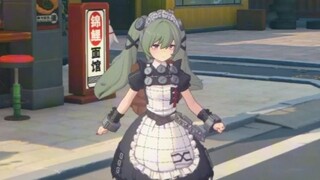 可琳走路会捏手，小手看着软软的