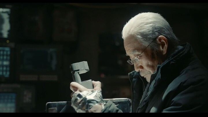 [The Wandering Earth] Just keep swimming, swim until the sea turns blue.