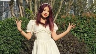 [Youyou] Ju Jingyi's 4-minute long one-shot dance cover of Love Is In Danger! Summer is coming! Love