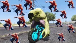 GTA 5 Mod - Thử Thách Hulk Khổng Lồ Xanh Thoát Khỏi 500 Spiderman