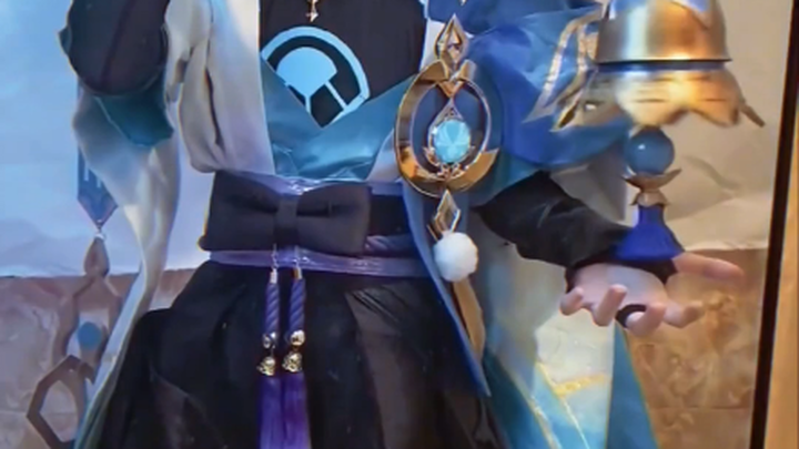 Never seen a “scattered chef” before—can’t wait to check it out!