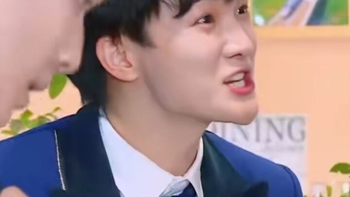 Kebiasaan yang tertanam dalam DNA orang Tiongkok bagi warga asing semuanya terdengar seperti bahasa 