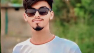 প্রতি নিশ্বাসে নাম তোমার লেখা আমার মনের ভেতরে।।