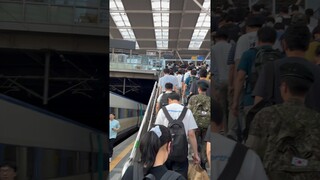 Weekend day in Seoul #seoul #ktx